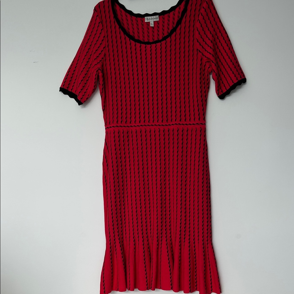 Neiman Marcus Red and Black Midi Dress